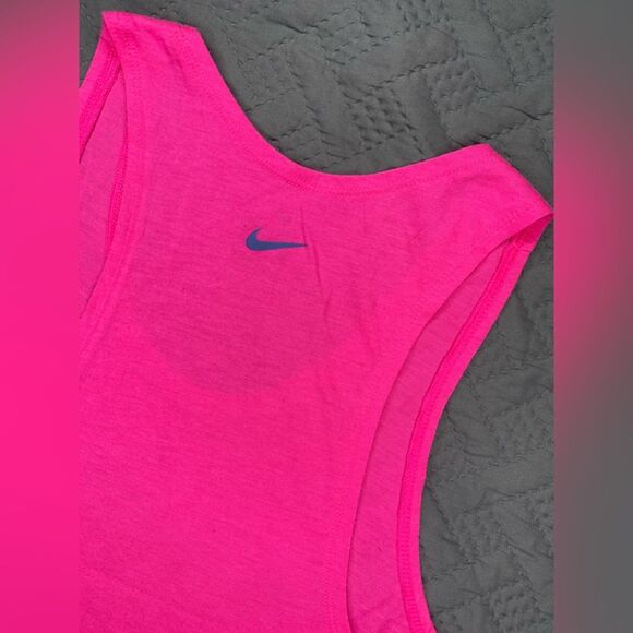 Nike Women's Bright Pink Tank Top with Slogan - Picture 4 of 4